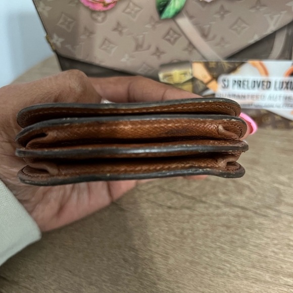 LOUIS VUITTON monogram coin pouch! Preloved excellent condition! - Picture 8 of 8